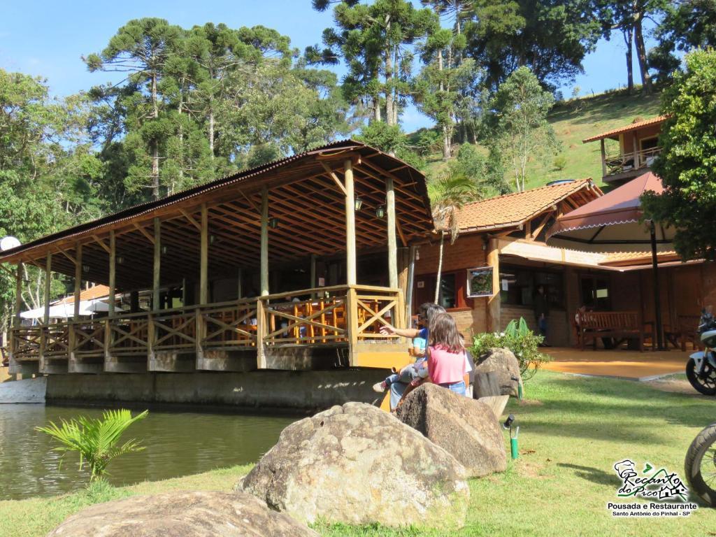 Pousada E Restaurante Recanto Do Pico Santo Antônio do Pinhal Екстериор снимка